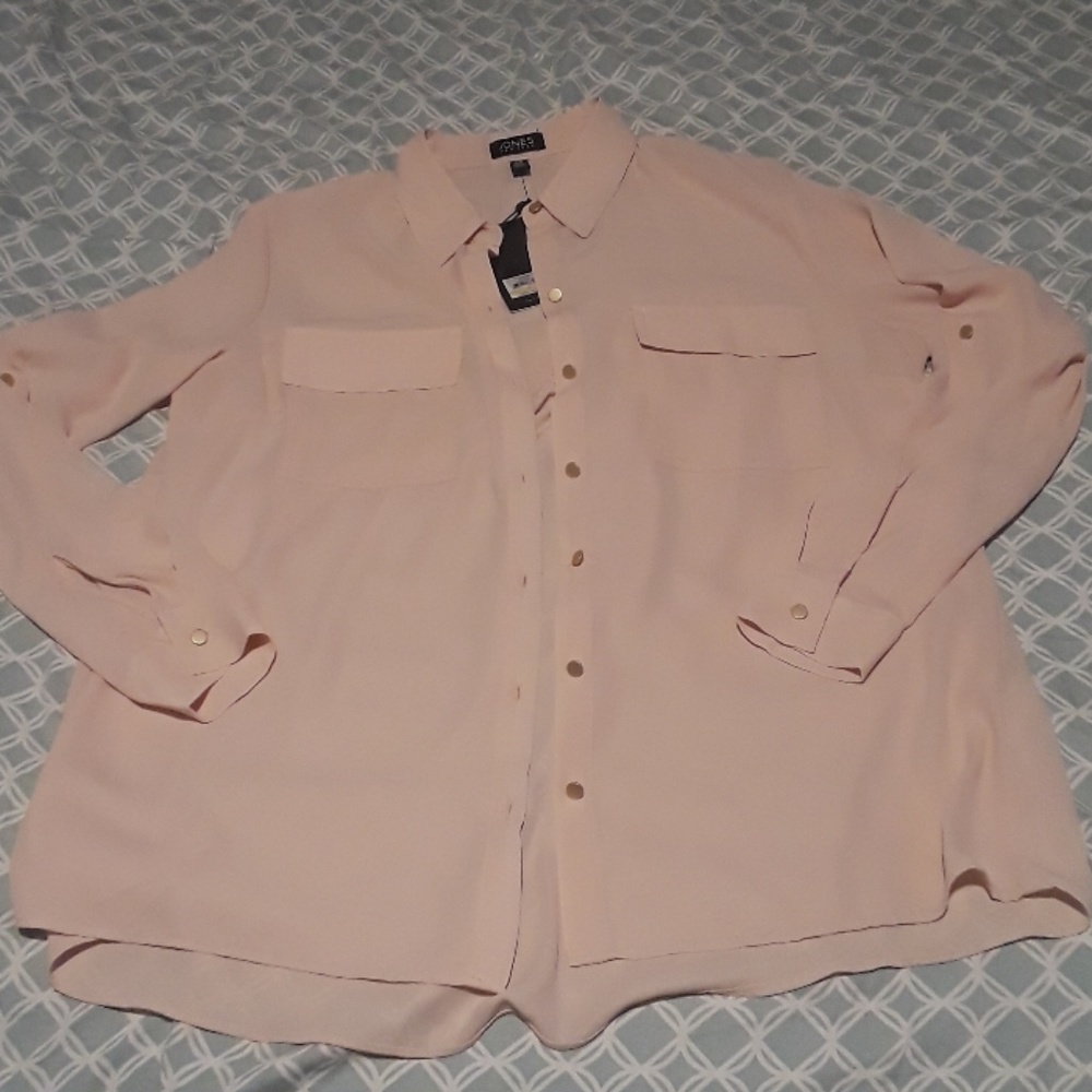 Blush pink blouse M